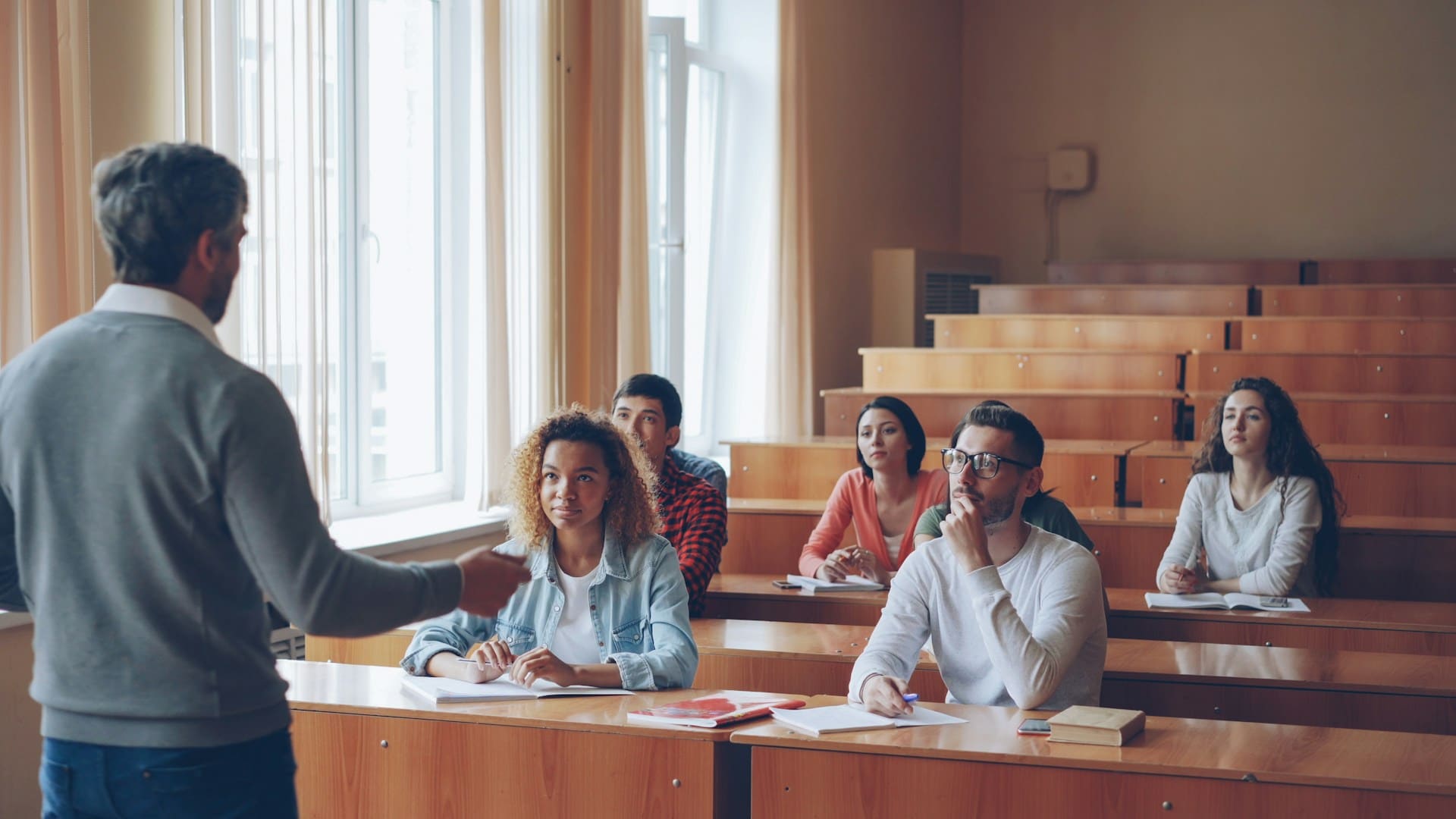 How Teachers and Educators Can Use URL Shorteners in the Classroom